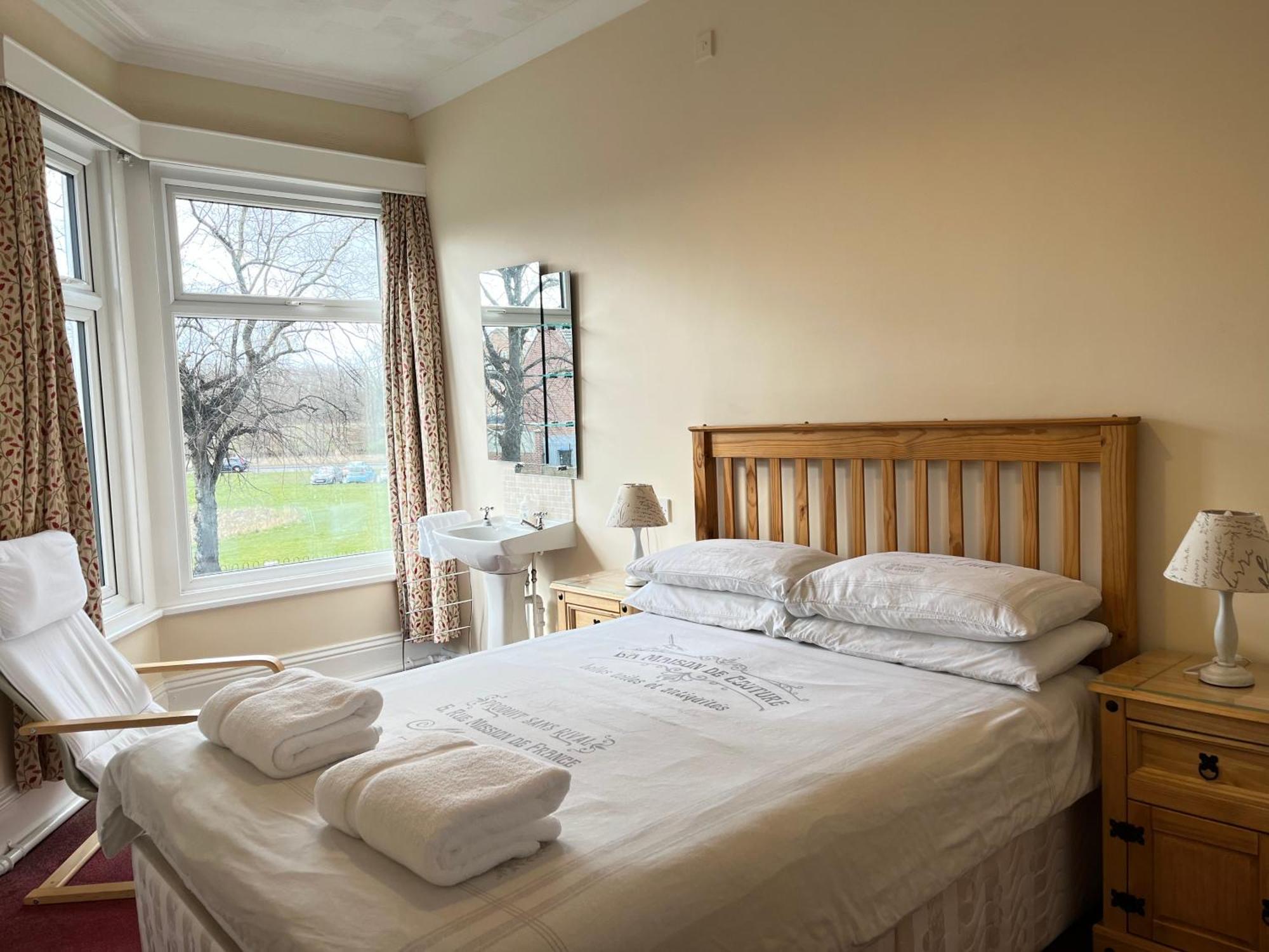 מידלסבורו Chadwick Guest House מראה חיצוני תמונה